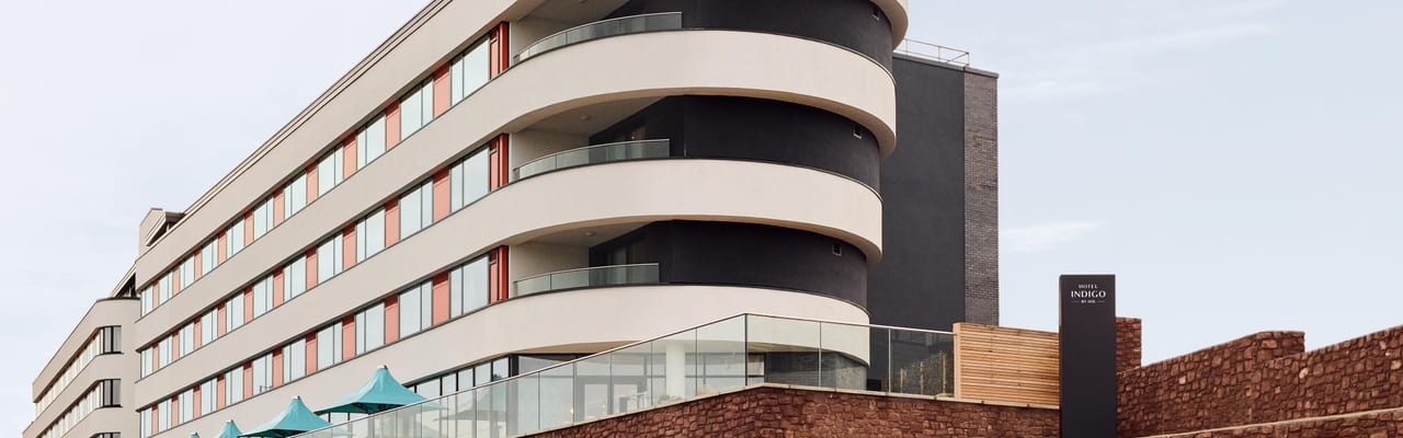 Corbyn Head Hotel's curved seafront elevation
